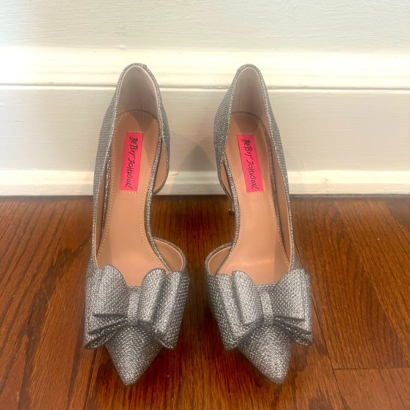 Betsey Johnson Womens Prince Mixed Media D'Orsay Pumps - 6.5 - Picture 6 of 12